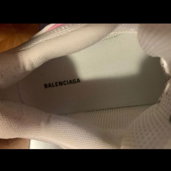 Balenciaga Triple S - Picture 4 of 7